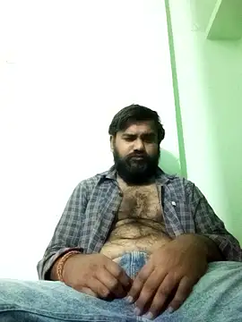 handsomeboy1414 online show from 18, 1, 2026