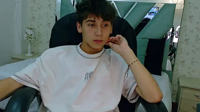 Snapshot of Liam_Noxx chatting on 11, 2, 2026 Liam Noxx online show from 11, 2, 2026