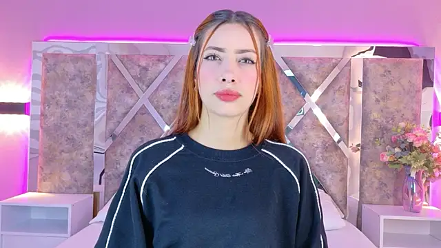 Snapshot of LolaGray__ chatting on 29, 5, 2026 LolaGray online show from 29, 5, 2026