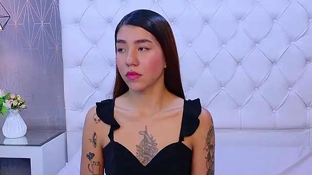 VioletFroost online show from 3, 2, 2026