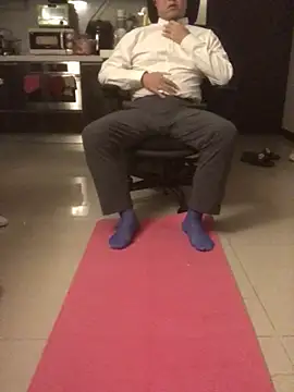 W0Ijn online show from 14, 4, 2026