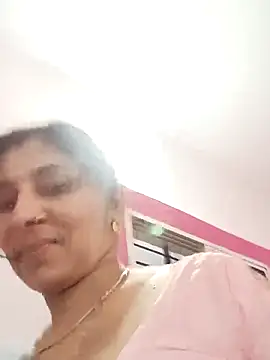 Hot ree85 online show from 13, 3, 2026