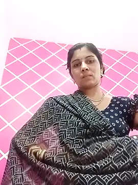 Hot ree85 online show from 18, 3, 2026