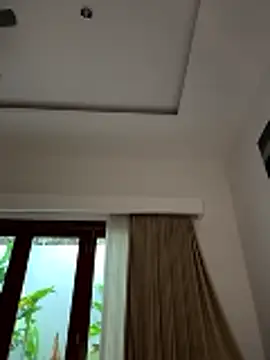 Milly Meyson online show from 11, 1, 2026