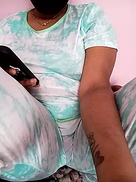 Snapshot of Ammu14399 chatting on 15, 6, 2026 Ammu14399 online show from 15, 6, 2026