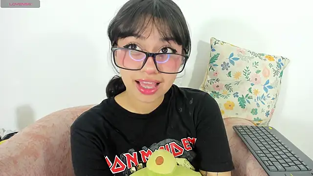 little dolly3 online show from 16, 4, 2026