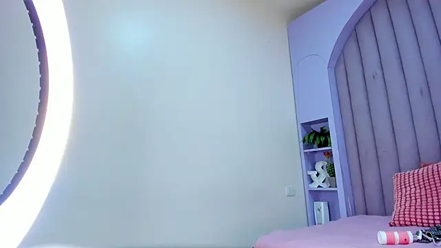 AmberStonne   online show from 16, 2, 2026