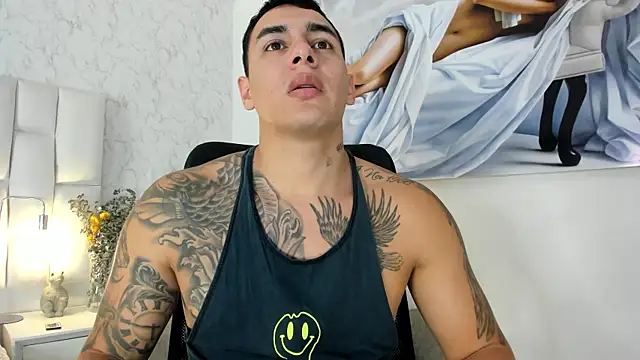 Snapshot of MassimoCo_ chatting on 15, 5, 2026 MassimoCo online show from 15, 5, 2026