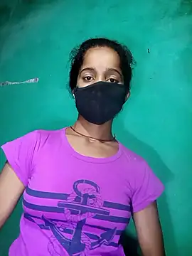 Snapshot of Alisha_beby143 chatting on 4, 5, 2026 Alisha beby143 online show from 4, 5, 2026