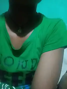 Snapshot of Alisha_beby143 chatting on 6, 6, 2026 Alisha beby143 online show from 6, 6, 2026