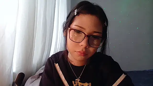 AprilOnilll online show from 8, 1, 2026