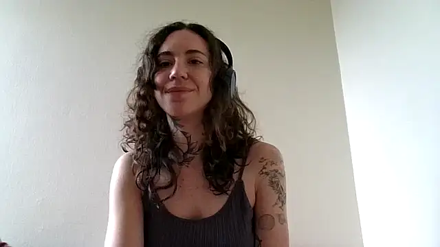 Dirty Pink online show from 6, 3, 2026