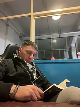 allee2206 online show from 21, 4, 2026