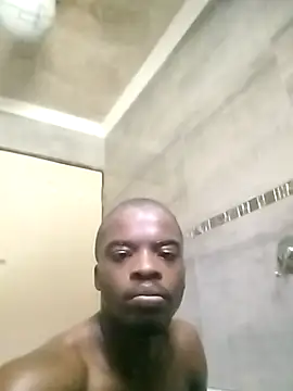 Snapshot of SiyandaDbn chatting on 5, 4, 2026 SiyandaDbn online show from 5, 4, 2026