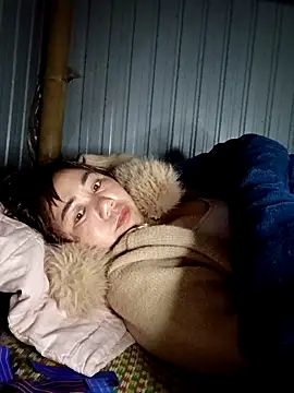 Snapshot of alycen chatting on 5, 1, 2026 alycen online show from 5, 1, 2026