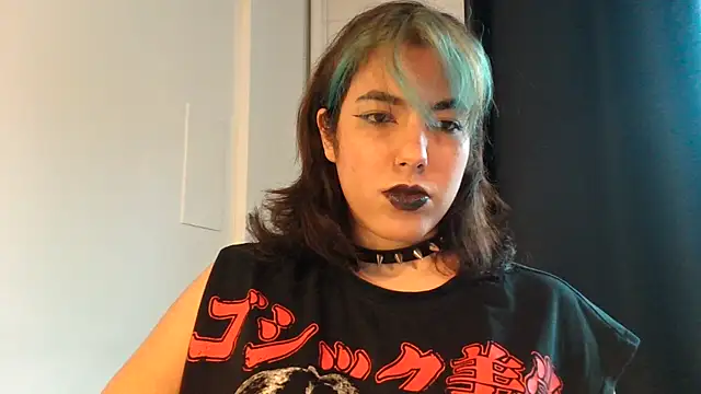 goth latina online show from 10, 2, 2026