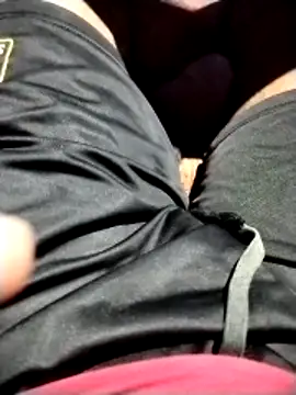 Snapshot of Danu2005dsa chatting on 3, 3, 2026 Danu2005dsa online show from 3, 3, 2026