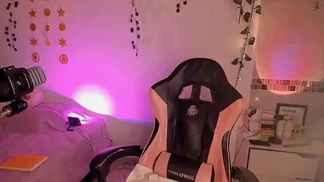 Snapshot of Pisces_angel chatting on 23, 2, 2026 Pisces angel online show from 23, 2, 2026