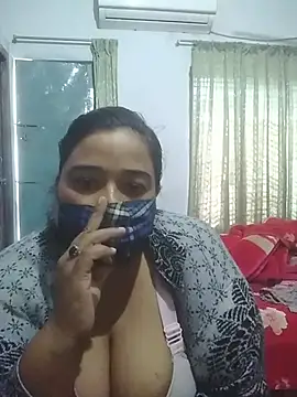 Snapshot of momo_loves chatting on 15, 2, 2026 momo loves online show from 15, 2, 2026