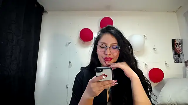 Snapshot of abril_onnel chatting on 1, 3, 2025 abril onnel online show from 1, 3, 2025