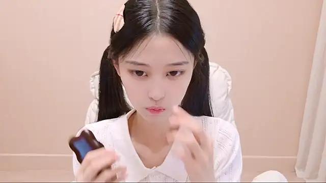 Snapshot of iiiiiiiiiu chatting on 11, 5, 2026 iiiiiiiiiu online show from 11, 5, 2026