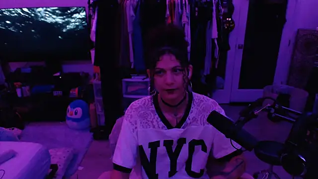 Snapshot of prickly_priscilla chatting on 19, 5, 2026 prickly priscilla online show from 19, 5, 2026