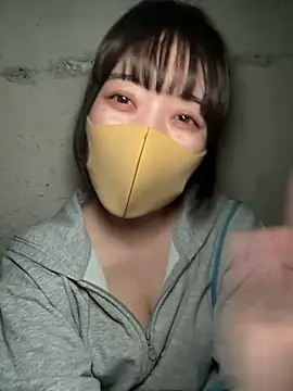 Snapshot of minami_room chatting on 30, 6, 2026 minami room online show from 30, 6, 2026