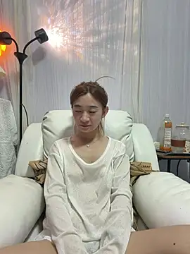 Snapshot of Xiaojuzi- chatting on 7, 8, 2026 Xiaojuzi- online show from 7, 8, 2026