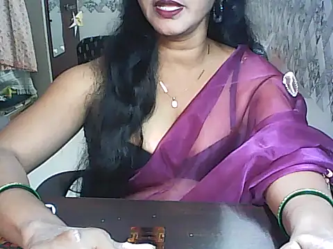 Tara-rathod05 online show from 12, 1, 2026