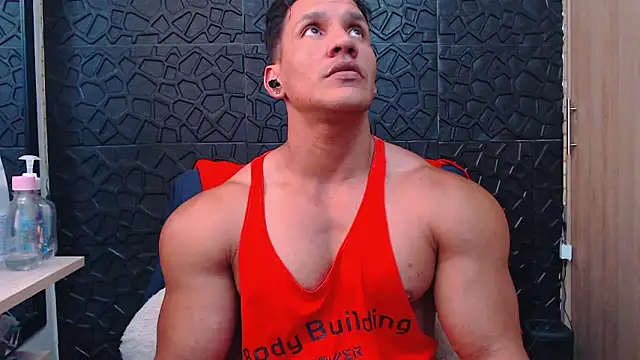 Snapshot of viktor_herrera chatting on 10, 1, 2026 viktor herrera online show from 10, 1, 2026