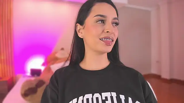  NatachaDiaz  online show from 2, 2, 2026