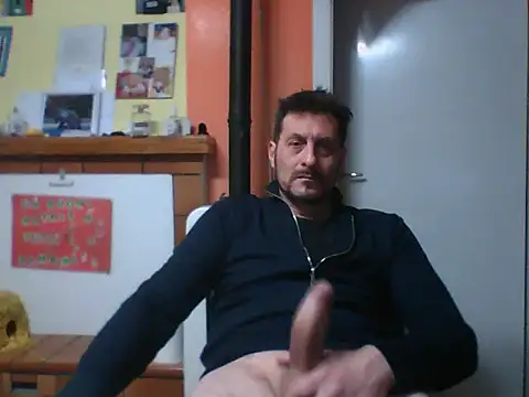 Snapshot of colosone chatting on 21, 2, 2025 colosone online show from 21, 2, 2025