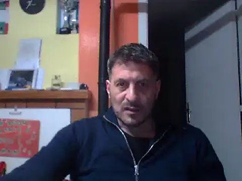 Snapshot of colosone chatting on 13, 3, 2025 colosone online show from 13, 3, 2025