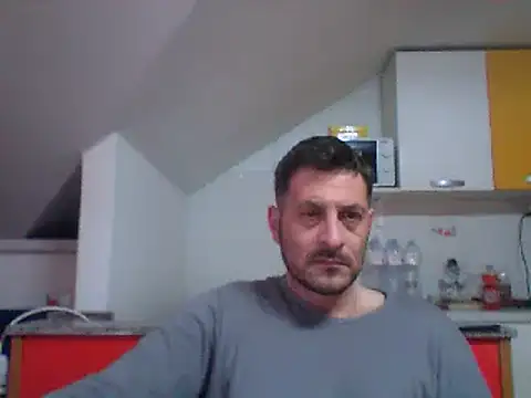 Snapshot of colosone chatting on 15, 3, 2025 colosone online show from 15, 3, 2025