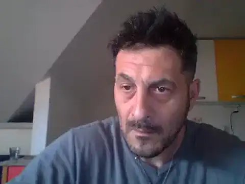 Snapshot of colosone chatting on 16, 3, 2025 colosone online show from 16, 3, 2025