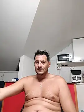 Snapshot of colosone chatting on 22, 9, 2025 colosone online show from 22, 9, 2025