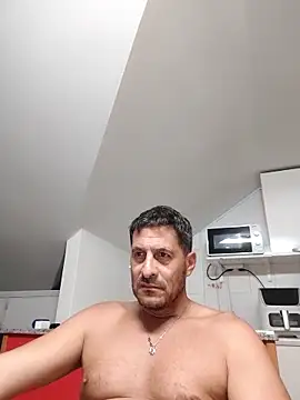 Snapshot of colosone chatting on 24, 9, 2025 colosone online show from 24, 9, 2025