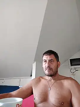 Snapshot of colosone chatting on 27, 9, 2025 colosone online show from 27, 9, 2025