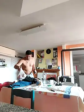 Snapshot of colosone chatting on 20, 10, 2025 colosone online show from 20, 10, 2025