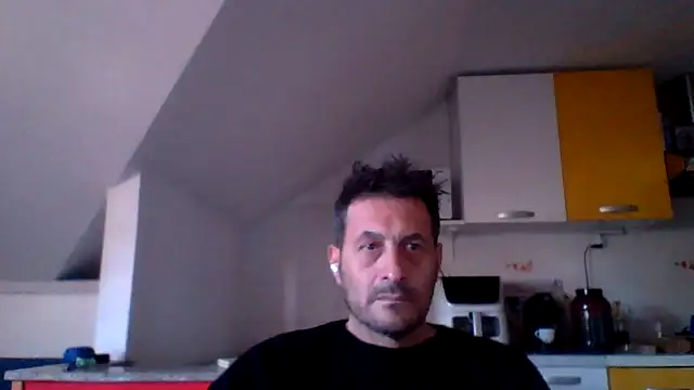 Snapshot of colosone chatting on 22, 10, 2025 colosone online show from 22, 10, 2025