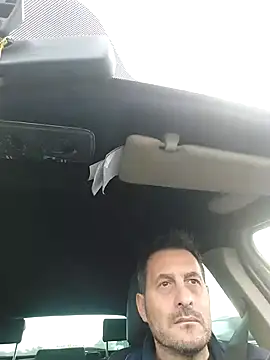 Snapshot of colosone chatting on 23, 10, 2025 colosone online show from 23, 10, 2025