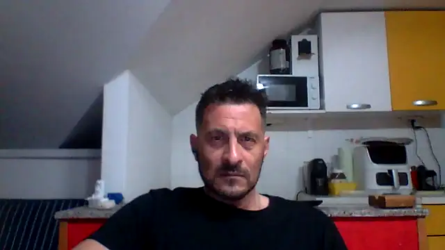 Snapshot of colosone chatting on 10, 5, 2026 colosone online show from 10, 5, 2026