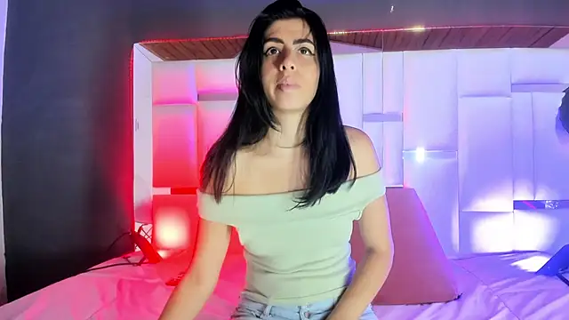 CamilaBanxxx online show from 6, 1, 2026