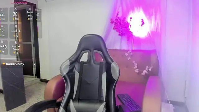 Luna  02 online show from 24, 3, 2026