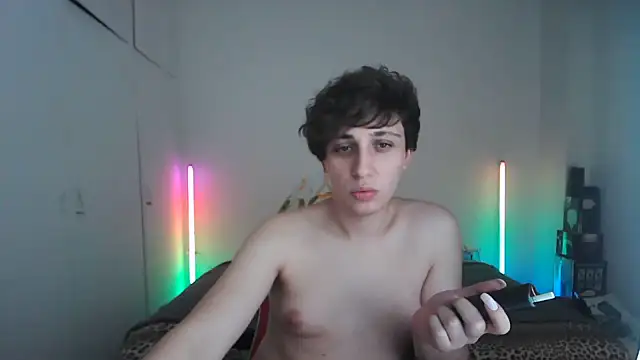 HoneyValentine online show from 1, 7, 2026