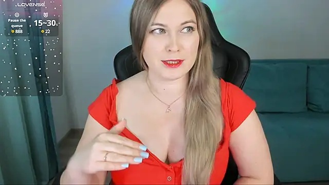 Snapshot of Shiver_me chatting on 14, 12, 2024 Shiver me online show from 14, 12, 2024