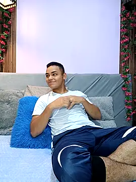 studentdeivy  online show from 13, 1, 2026