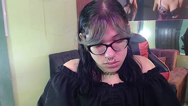 Snapshot of lilith_ayanami chatting on 7, 5, 2026 lilith ayanami online show from 7, 5, 2026