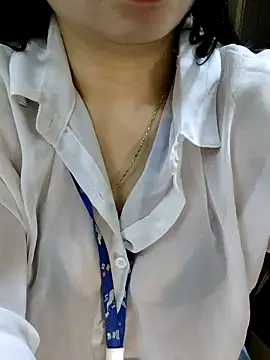 Arica sexykiss online show from 5, 2, 2026