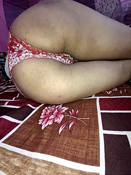 Snapshot of savitaxbhabhi chatting on 13, 6, 2026 savitaxbhabhi online show from 13, 6, 2026